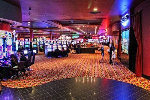 Century Casino & Hotel Эдмонтон Экстерьер фото
